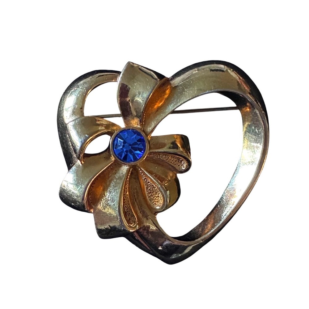 Avon Vintage Gold Tone Heart Bow Brooch Blue Rhinestone Costume Jewelry Exc